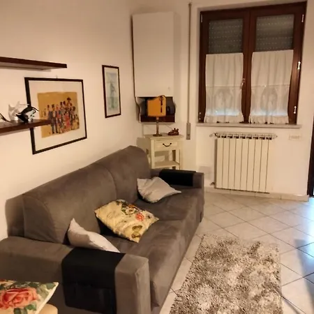 A Casa Di Gio' Feriehus Lerici